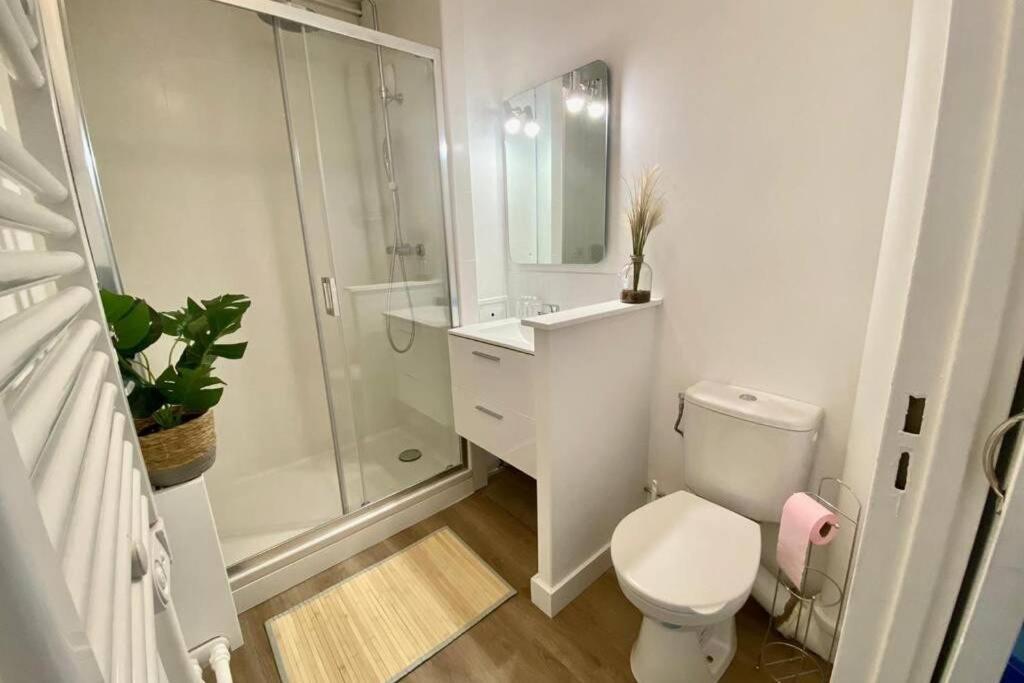 Grand F2 De 47M2 Au 15Eme Etage Dans Une Residence Tres Calme - 017 Rouen Kültér fotó